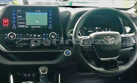 Buy Import 2021 Toyota Highlander in Dhaka, Dhaka Buy Import 2021 Toyota Highlander in Dhaka, Dhaka