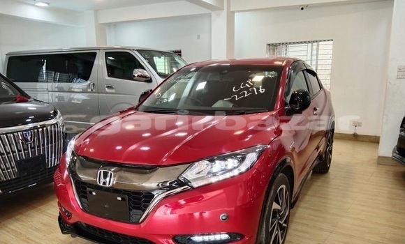 Buy Used 2017 Honda Vezel in Dhaka, Dhaka Buy Used 2017 Honda Vezel in Dhaka, Dhaka