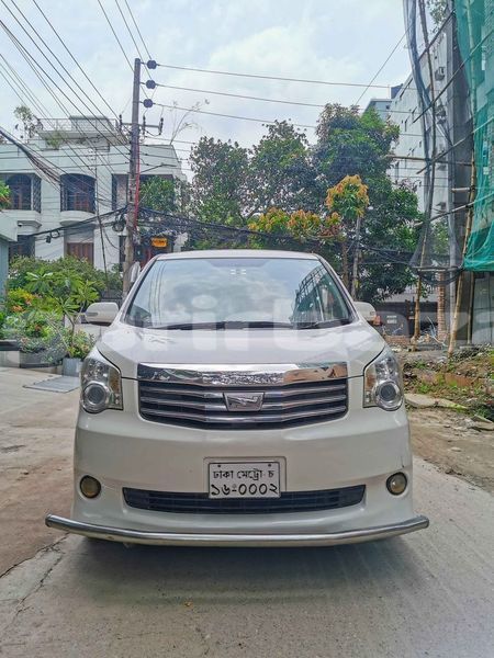 Big with watermark toyota noah dhaka dhaka 5440