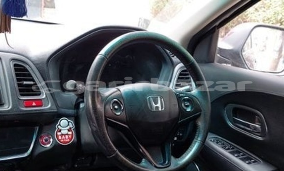Buy Used 2014 Honda Vezel in Dhaka, Dhaka Buy Used 2014 Honda Vezel in Dhaka, Dhaka