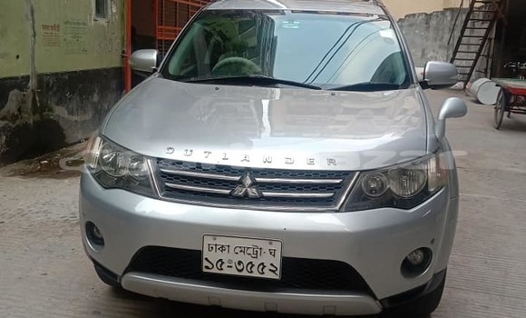 কেনা ব্যবহৃত Mitsubishi Outlander Silver গাড়ী মধ্যে ঢাকা মধ্যে Dhaka কেনা ব্যবহৃত Mitsubishi Outlander Silver গাড়ী মধ্যে ঢাকা মধ্যে Dhaka