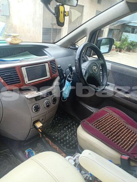 Big with watermark toyota noah dhaka dhaka 5484