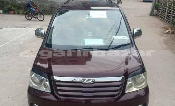 Buy Used 2002 Toyota Noah in Dhaka, Dhaka Buy Used 2002 Toyota Noah in Dhaka, Dhaka