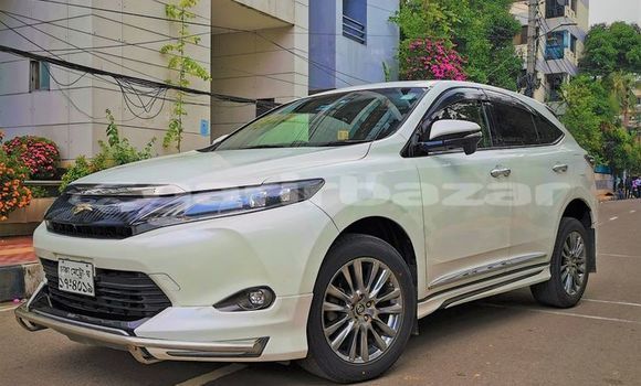 কেনা ব্যবহৃত Toyota Harrier White গাড়ী মধ্যে ঢাকা মধ্যে Dhaka কেনা ব্যবহৃত Toyota Harrier White গাড়ী মধ্যে ঢাকা মধ্যে Dhaka