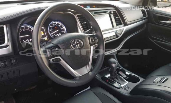 Buy Import 2018 Toyota Highlander in Import - Dubai, Bandarban Buy Import 2018 Toyota Highlander in Import - Dubai, Bandarban