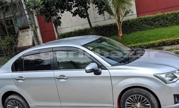 Buy Used 2012 Toyota Axio in Dhaka, Dhaka Buy Used 2012 Toyota Axio in Dhaka, Dhaka