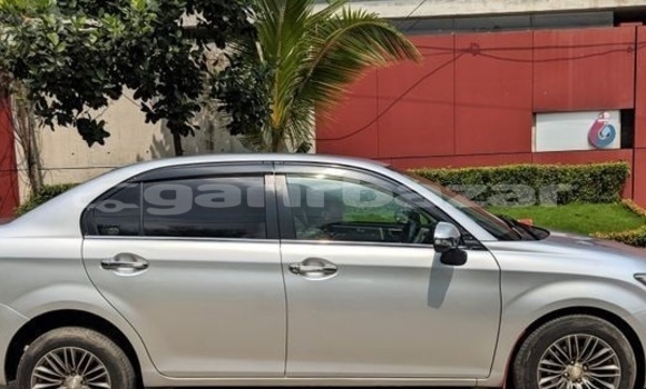 Buy Used 2012 Toyota Axio in Dhaka, Dhaka Buy Used 2012 Toyota Axio in Dhaka, Dhaka