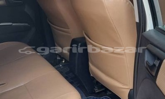 Buy Used 2012 Toyota Axio in Dhaka, Dhaka Buy Used 2012 Toyota Axio in Dhaka, Dhaka