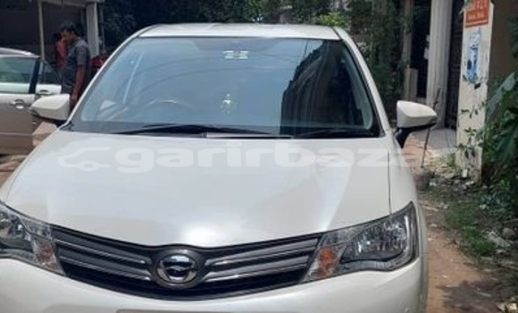 Buy Used 2012 Toyota Axio in Dhaka, Dhaka Buy Used 2012 Toyota Axio in Dhaka, Dhaka