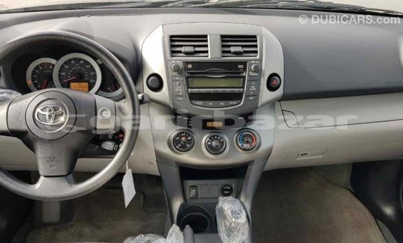 Buy Import 2010 Toyota HiAce in Import - Dubai, Bandarban Buy Import 2010 Toyota HiAce in Import - Dubai, Bandarban