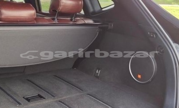 Buy Used 2014 Toyota Harrier in Dhaka, Dhaka Buy Used 2014 Toyota Harrier in Dhaka, Dhaka