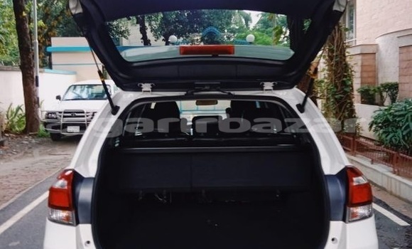 Buy Used 2016 Toyota Fielder in Dhaka, Dhaka Buy Used 2016 Toyota Fielder in Dhaka, Dhaka