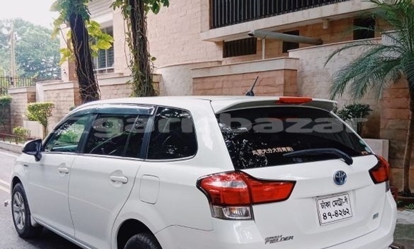 Buy Used 2016 Toyota Fielder in Dhaka, Dhaka Buy Used 2016 Toyota Fielder in Dhaka, Dhaka