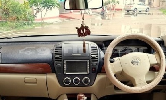 কেনা ব্যবহৃত Nissan Bluebird Sylphy Silver গাড়ী মধ্যে ঢাকা মধ্যে Dhaka কেনা ব্যবহৃত Nissan Bluebird Sylphy Silver গাড়ী মধ্যে ঢাকা মধ্যে Dhaka