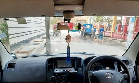 Buy Used 2009 Toyota TownAce in Dhaka, Dhaka Buy Used 2009 Toyota TownAce in Dhaka, Dhaka