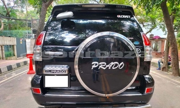 Buy Used 2007 Toyota Land Cruiser Prado in Dhaka, Dhaka Buy Used 2007 Toyota Land Cruiser Prado in Dhaka, Dhaka
