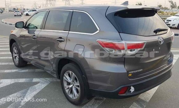 Buy Import 2016 Toyota Highlander in Import - Dubai, Bandarban Buy Import 2016 Toyota Highlander in Import - Dubai, Bandarban