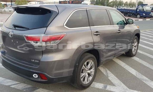 Buy Import 2016 Toyota Highlander in Import - Dubai, Bandarban Buy Import 2016 Toyota Highlander in Import - Dubai, Bandarban