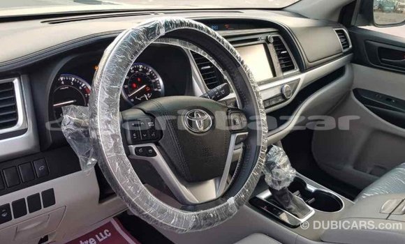 Buy Import 2016 Toyota Highlander in Import - Dubai, Bandarban Buy Import 2016 Toyota Highlander in Import - Dubai, Bandarban