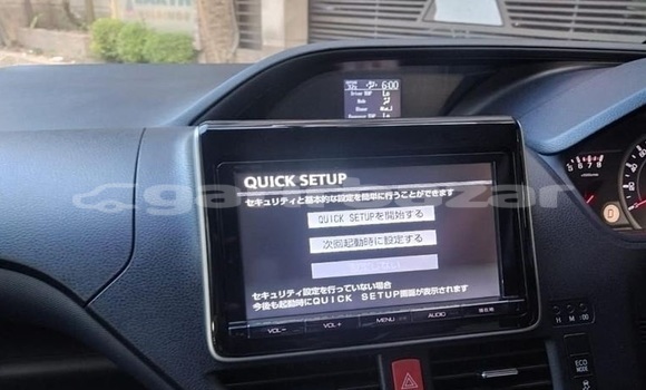 Buy Used 2014 Toyota Noah in Dhaka, Dhaka Buy Used 2014 Toyota Noah in Dhaka, Dhaka