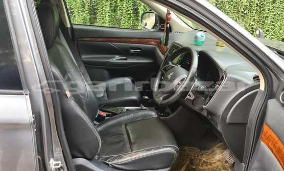 Buy Used 2015 Mitsubishi Outlander in Dhaka, Dhaka Buy Used 2015 Mitsubishi Outlander in Dhaka, Dhaka