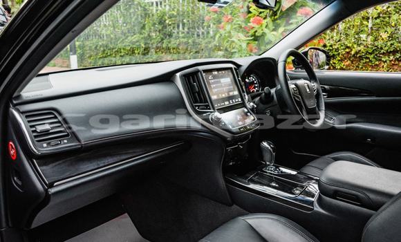 Buy Used 2016 Toyota Crown in Dhaka, Dhaka Buy Used 2016 Toyota Crown in Dhaka, Dhaka