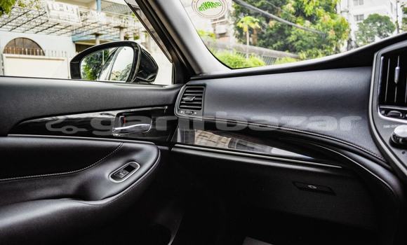 Buy Used 2016 Toyota Crown in Dhaka, Dhaka Buy Used 2016 Toyota Crown in Dhaka, Dhaka