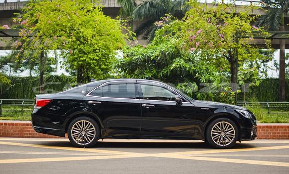 Buy Used 2016 Toyota Crown in Dhaka, Dhaka Buy Used 2016 Toyota Crown in Dhaka, Dhaka