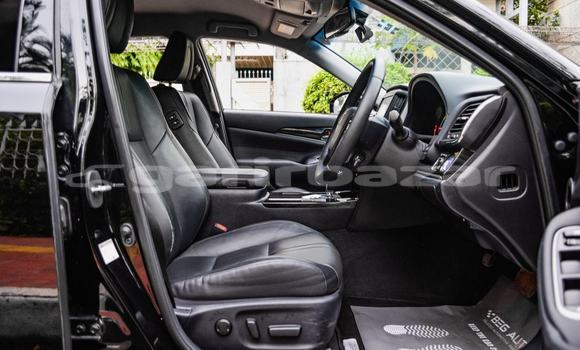 Buy Used 2016 Toyota Crown in Dhaka, Dhaka Buy Used 2016 Toyota Crown in Dhaka, Dhaka