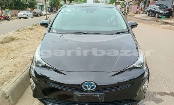 Buy Import 2017 Toyota Prius in Dhaka, Dhaka Buy Import 2017 Toyota Prius in Dhaka, Dhaka
