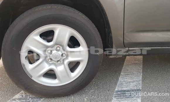 Buy Import 2012 Toyota HiAce in Import - Dubai, Bandarban Buy Import 2012 Toyota HiAce in Import - Dubai, Bandarban