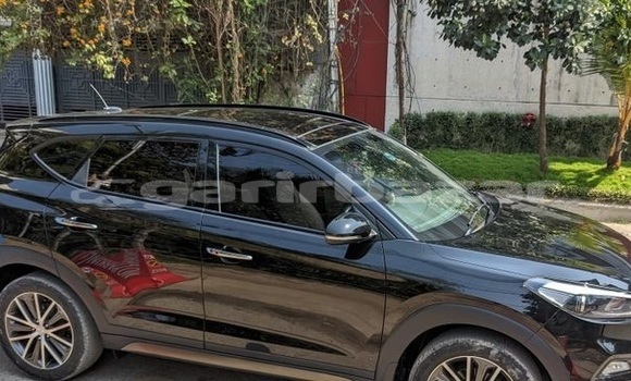 Buy Used 2016 Hyundai Tucson in Dhaka, Dhaka Buy Used 2016 Hyundai Tucson in Dhaka, Dhaka