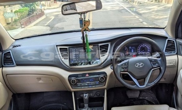 Buy Used 2016 Hyundai Tucson in Dhaka, Dhaka Buy Used 2016 Hyundai Tucson in Dhaka, Dhaka