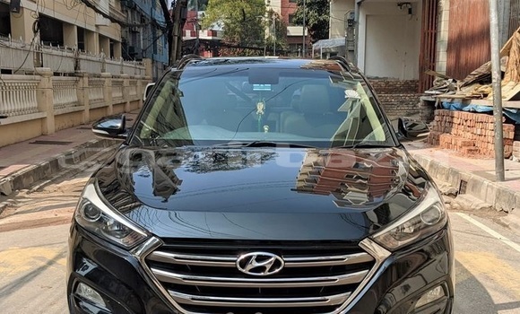 Buy Used 2016 Hyundai Tucson in Dhaka, Dhaka Buy Used 2016 Hyundai Tucson in Dhaka, Dhaka