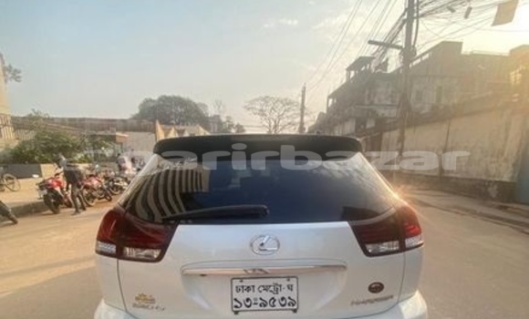 Buy Used 2009 Toyota Harrier in Dhaka, Dhaka Buy Used 2009 Toyota Harrier in Dhaka, Dhaka