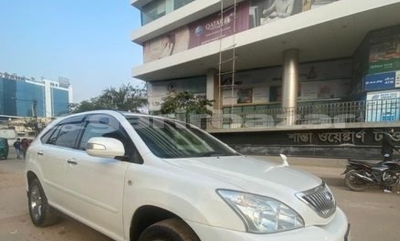 Buy Used 2009 Toyota Harrier in Dhaka, Dhaka Buy Used 2009 Toyota Harrier in Dhaka, Dhaka