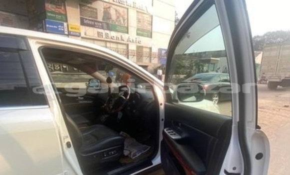 Buy Used 2009 Toyota Harrier in Dhaka, Dhaka Buy Used 2009 Toyota Harrier in Dhaka, Dhaka