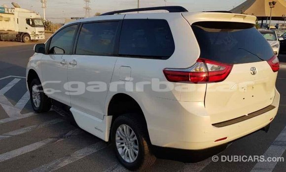 কেনা আমদানি Toyota Sienna White গাড়ী মধ্যে ইম্পোর্ট - দুবাই মধ্যে Bandarban কেনা আমদানি Toyota Sienna White গাড়ী মধ্যে ইম্পোর্ট - দুবাই মধ্যে Bandarban