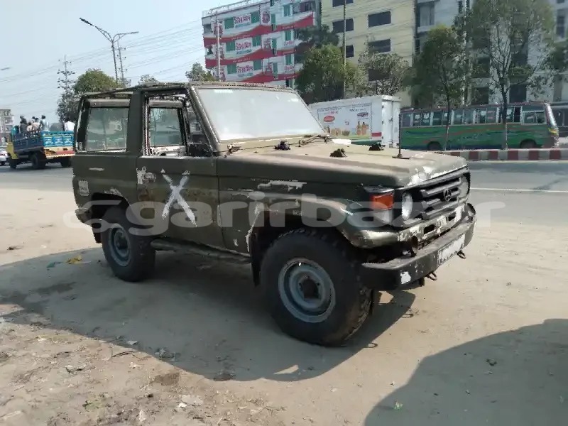 Big with watermark toyota land cruiser rajshahi natore 5550