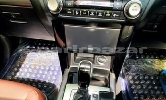 Buy Used 2017 Toyota Land Cruiser Prado in Dhaka, Dhaka Buy Used 2017 Toyota Land Cruiser Prado in Dhaka, Dhaka