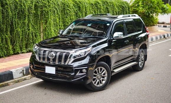 Buy Used 2016 Toyota Land Cruiser Prado in Dhaka, Dhaka Buy Used 2016 Toyota Land Cruiser Prado in Dhaka, Dhaka