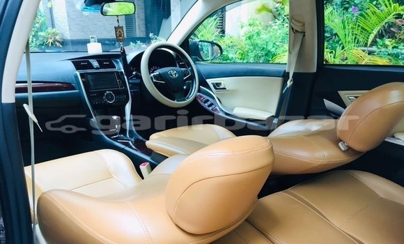 Buy Used 2017 Toyota Premio in Dhaka, Dhaka Buy Used 2017 Toyota Premio in Dhaka, Dhaka