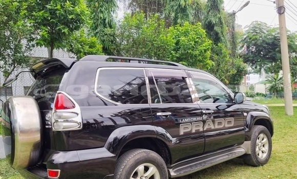 Buy Used 2006 Toyota Land Cruiser Prado in Dhaka, Dhaka Buy Used 2006 Toyota Land Cruiser Prado in Dhaka, Dhaka