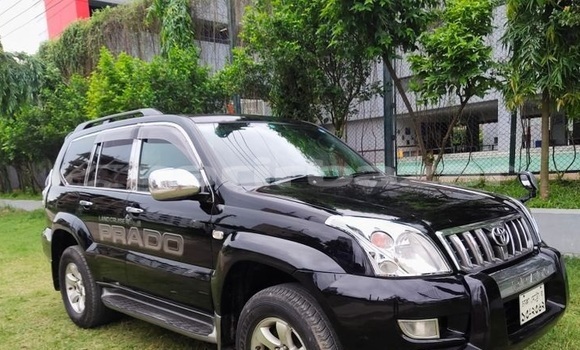 Buy Used 2006 Toyota Land Cruiser Prado in Dhaka, Dhaka Buy Used 2006 Toyota Land Cruiser Prado in Dhaka, Dhaka