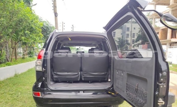 Buy Used 2006 Toyota Land Cruiser Prado in Dhaka, Dhaka Buy Used 2006 Toyota Land Cruiser Prado in Dhaka, Dhaka