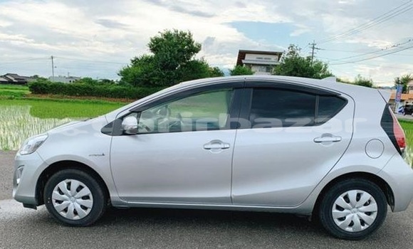 Buy Used 2017 Toyota Aqua in Dhaka, Dhaka Buy Used 2017 Toyota Aqua in Dhaka, Dhaka