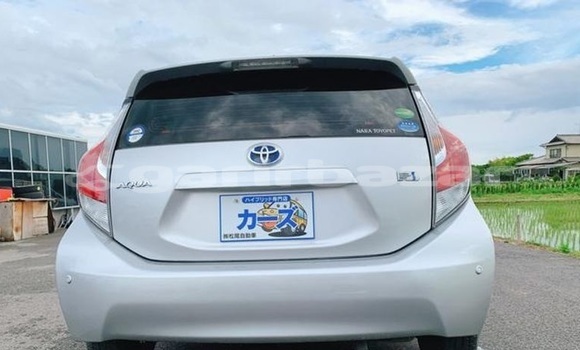 Buy Used 2017 Toyota Aqua in Dhaka, Dhaka Buy Used 2017 Toyota Aqua in Dhaka, Dhaka