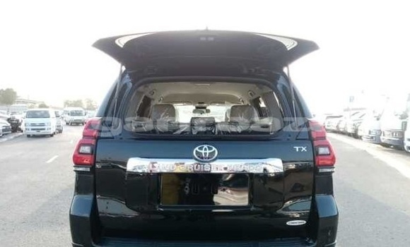 Buy Import 2017 Toyota Land Cruiser Prado in Dhaka, Dhaka Buy Import 2017 Toyota Land Cruiser Prado in Dhaka, Dhaka