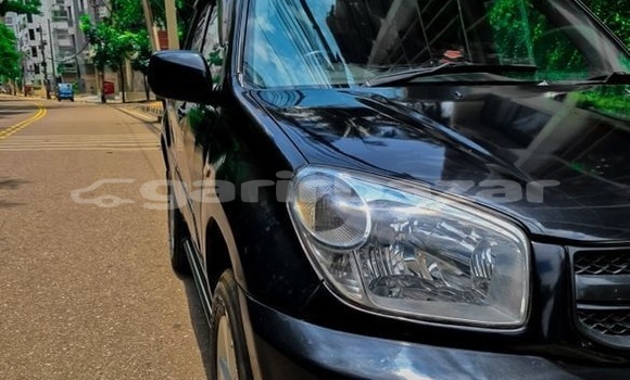 Buy Used 2005 Toyota RAV4 in Dhaka, Dhaka Buy Used 2005 Toyota RAV4 in Dhaka, Dhaka