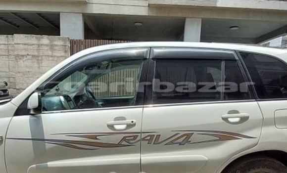 কেনা ব্যবহৃত Toyota RAV4 White গাড়ী মধ্যে ঢাকা মধ্যে Dhaka কেনা ব্যবহৃত Toyota RAV4 White গাড়ী মধ্যে ঢাকা মধ্যে Dhaka